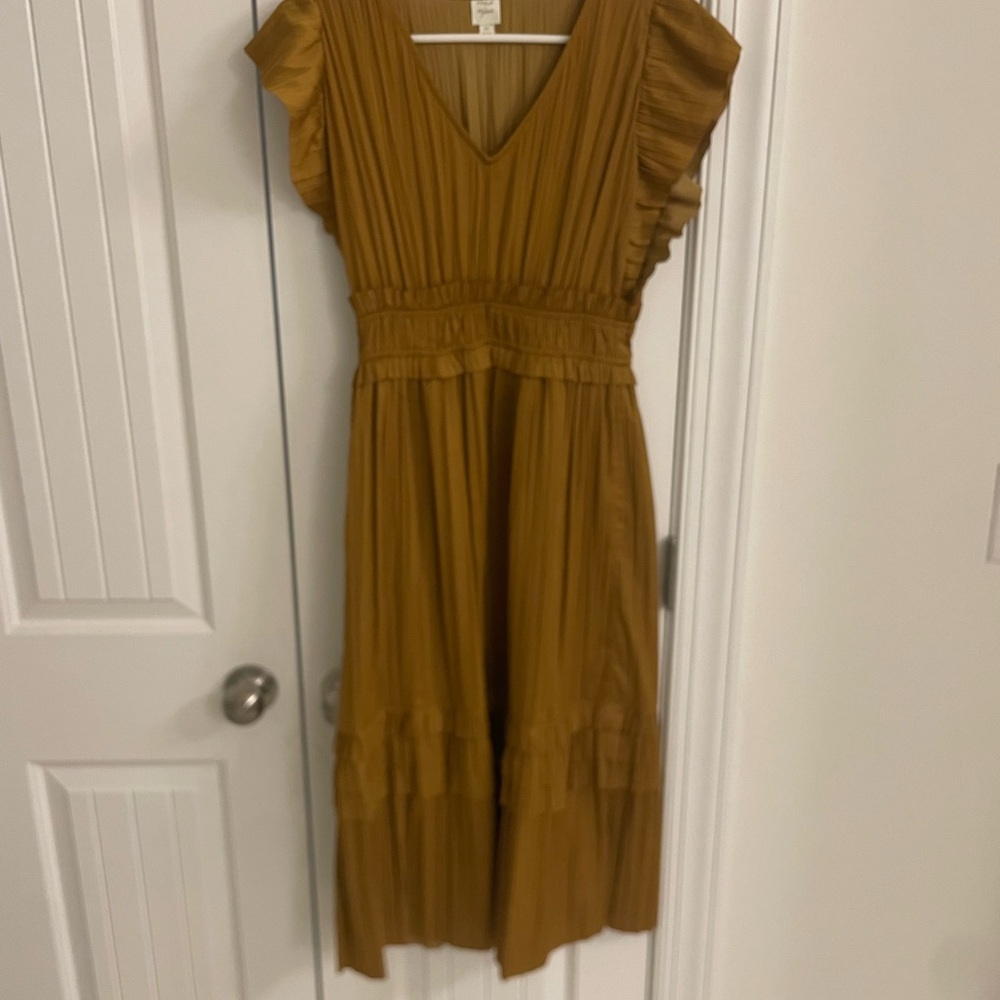 Elegant Mustard Midi Dress